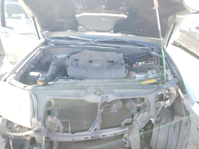 Photo 12 from auction – 2004 TOYOTA 4RUNNER SR with VIN JTEZU14R740023755