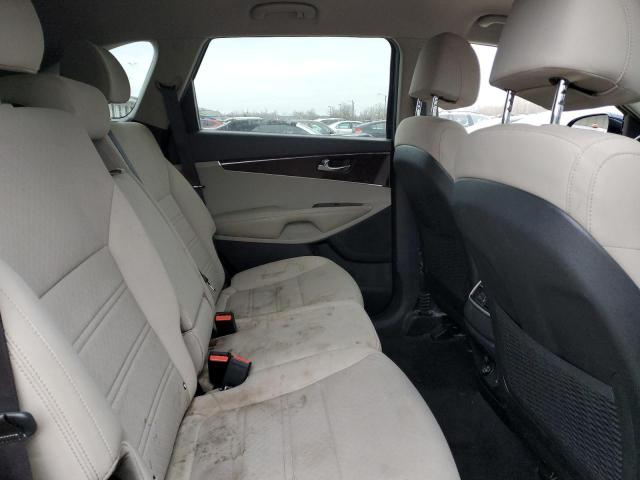 Photo 11 from auction – 2017 KIA SORENTO LX with VIN 5XYPG4A35HG212926