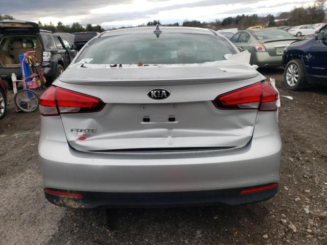 Photo 6 from auction – 2017 KIA FORTE LX with VIN 3KPFK4A77HE160094