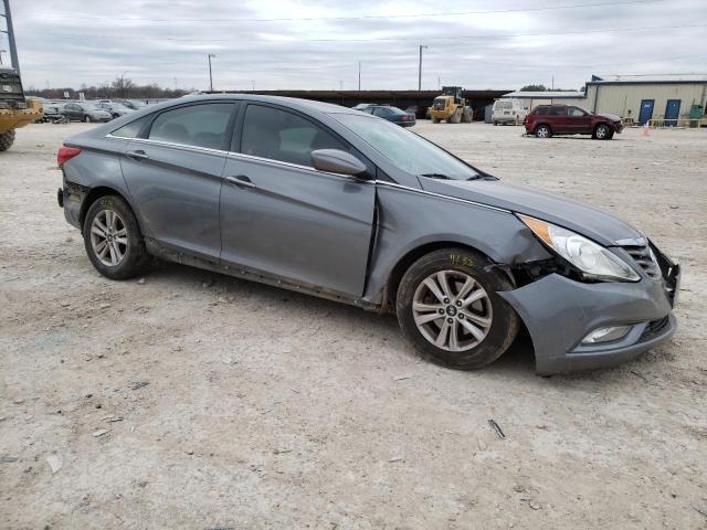 Photo 4 from auction – 2013 HYUNDAI SONATA GLS with VIN 5NPEB4AC7DH706973