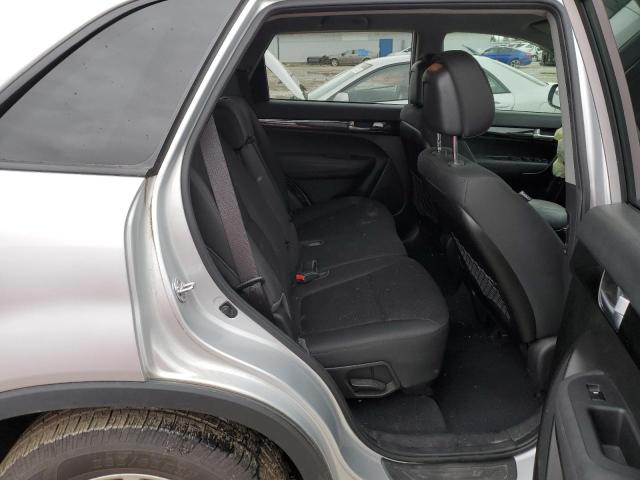 Photo 11 from auction – 2014 KIA SORENTO LX with VIN 5XYKTDA70EG496843