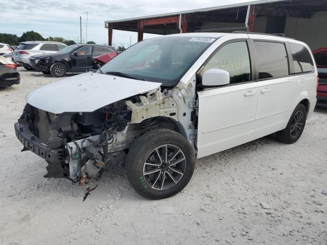 DODGE GRAND CARA 2017 with VIN 2C4RDGEG7HR860621 - Photo from auction