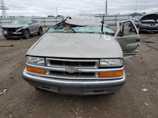 Photo 5 from auction – 2001 CHEVROLET BLAZER with VIN 1GNCS13W51K201127