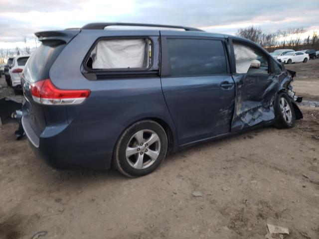 Photo 3 from auction – 2013 TOYOTA SIENNA LE with VIN 5TDKK3DC4DS377362