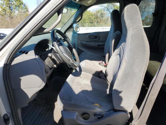 Photo 7 from auction – 2004 FORD F150 with VIN 1FTRX17WXYNB80900