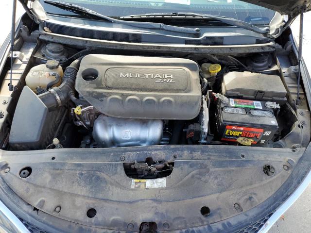 Photo 11 from auction – 2016 CHRYSLER 200 LIMITE with VIN 1C3CCCAB5GN112638