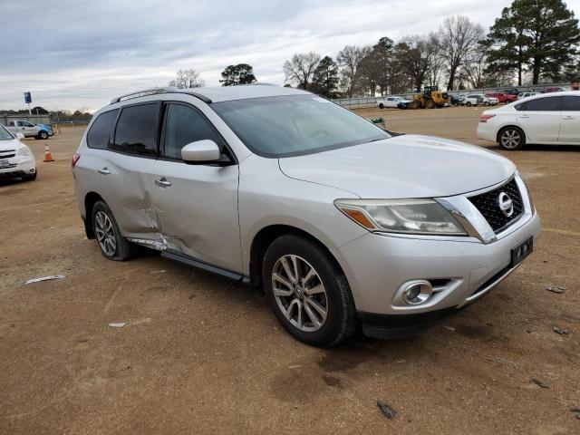 Photo 4 from auction – 2015 NISSAN PATHFINDER with VIN 5N1AR2MN4FC600356