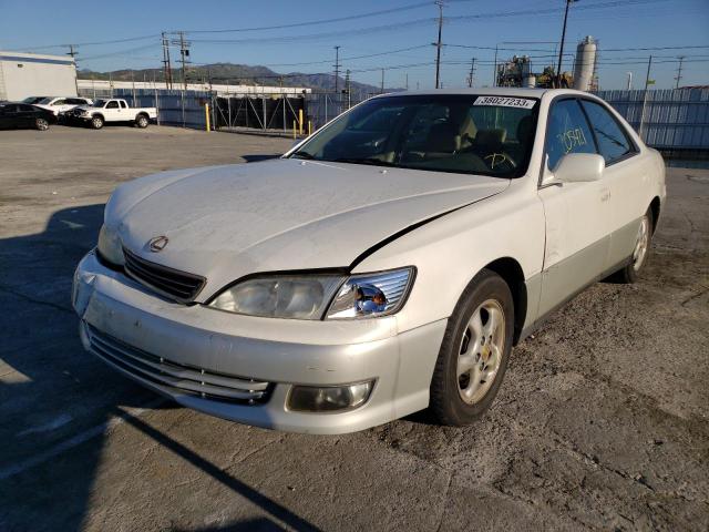 LEXUS ES 300 2000 with VIN JT8BF28G2Y5075655 - Photo from auction