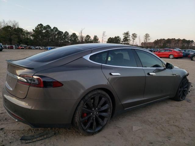 Photo 3 from auction – 2015 TESLA MODEL S P8 with VIN 5YJSA4H49FF086794