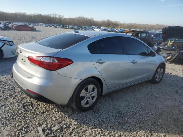 Photo 3 from auction – 2016 KIA FORTE LX with VIN KNAFK4A67G5561644