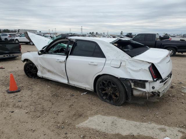 Photo 2 from auction – 2019 CHRYSLER 300 S with VIN 2C3CCAGG2KH648682