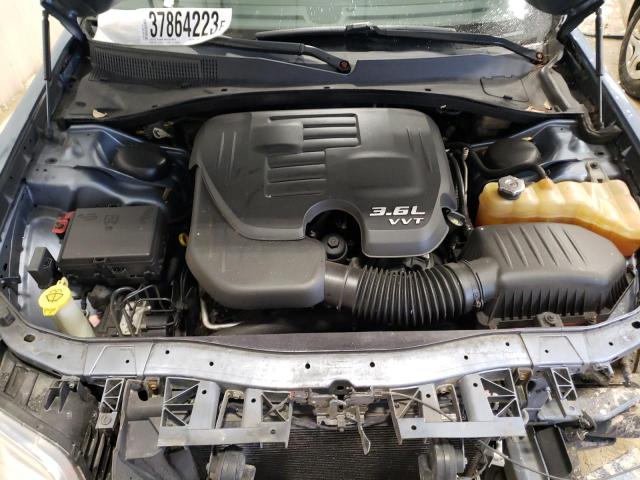 Photo 11 from auction – 2011 CHRYSLER 300 LIMITE with VIN 2C3CA5CG0BH585682