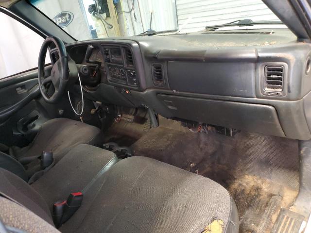 Photo 8 from auction – 2002 CHEVROLET SILVERADO with VIN 1GCEC14WX2Z103667
