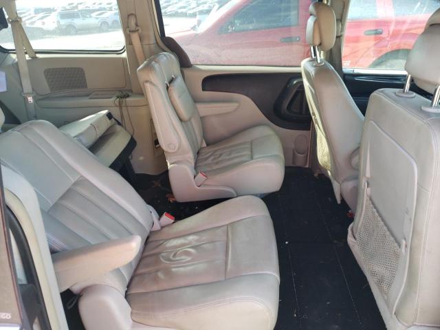 Photo 11 from auction – 2013 CHRYSLER TOWN & COU with VIN 2C4RC1BG8DR519940