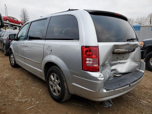Photo 2 from auction – 2010 CHRYSLER TOWN & COU with VIN 2A4RR5D18AR338521