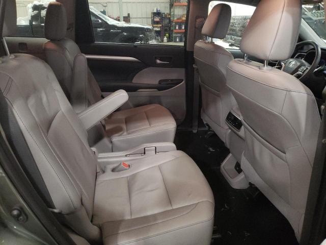 Photo 11 from auction – 2019 TOYOTA HIGHLANDER with VIN 5TDJZRFH1KS935782