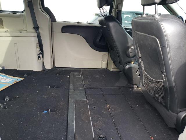 Photo 11 from auction – 2014 CHRYSLER TOWN & COU with VIN 2C4RC1BG4ER277035