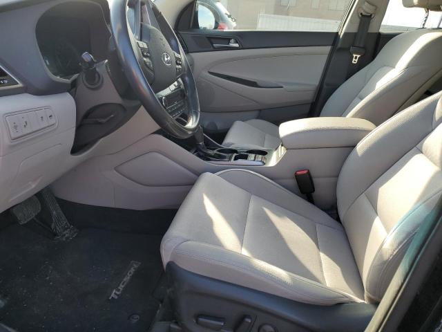 Photo 7 from auction – 2017 HYUNDAI TUCSON LIM with VIN KM8J3CA28HU575279