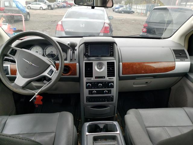 Photo 8 from auction – 2008 CHRYSLER TOWN & COU with VIN 2A8HR54P18R833751
