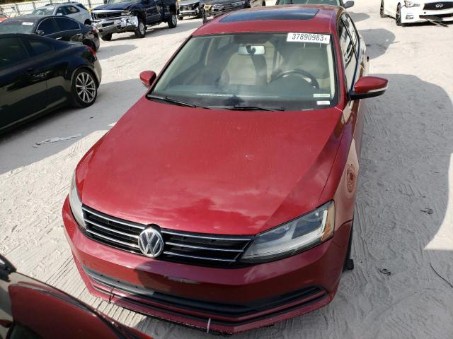 Photo 5 from auction – 2017 VOLKSWAGEN JETTA SE with VIN 3VWDB7AJ1HM219776