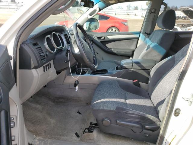 Photo 7 from auction – 2004 TOYOTA 4RUNNER SR with VIN JTEZU14R440019548