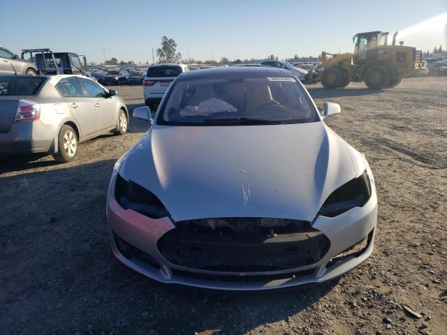 Photo 5 from auction – 2013 TESLA MODEL S with VIN 5YJSA1DP5DFP20985