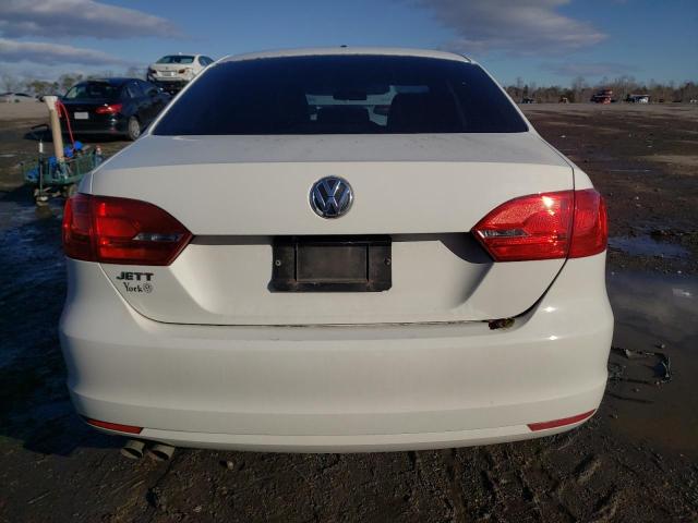 Photo 6 from auction – 2013 VOLKSWAGEN JETTA BASE with VIN 3VW2K7AJ7DM291289