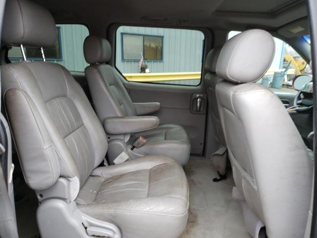 Photo 11 from auction – 2004 KIA SEDONA EX with VIN KNDUP131046547487