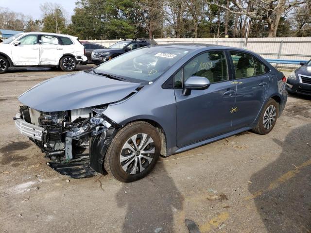 TOYOTA COROLLA LE 2022 with VIN JTDEAMDE7NJ037371 - Photo from auction