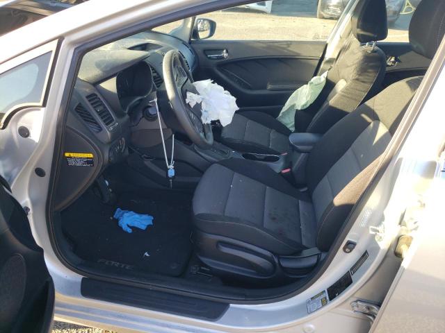 Photo 7 from auction – 2016 KIA FORTE LX with VIN KNAFK5A82G5629940