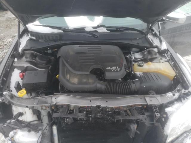 Photo 11 from auction – 2014 CHRYSLER 300C VARVA with VIN 2C3CCAJG3EH309765