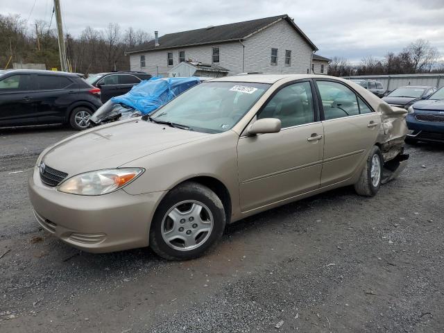 TOYOTA CAMRY LE 2002 with VIN 4T1BE32K42U028708 - Photo from auction