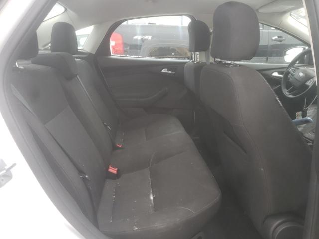 Photo 10 from auction – 2017 FORD FOCUS SE with VIN 1FADP3FE5HL260184