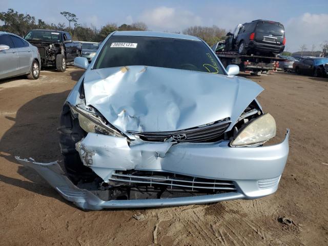 Photo 5 from auction – 2005 TOYOTA CAMRY LE with VIN 4T1BE30K95U599375