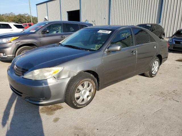 TOYOTA CAMRY LE 2003 with VIN 4T1BE32K73U745511 - Photo from auction