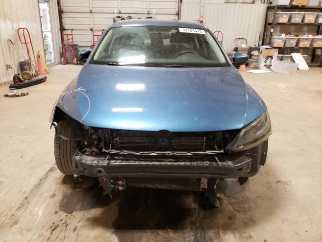 Photo 5 from auction – 2017 VOLKSWAGEN JETTA S with VIN 3VW2B7AJ2HM212973