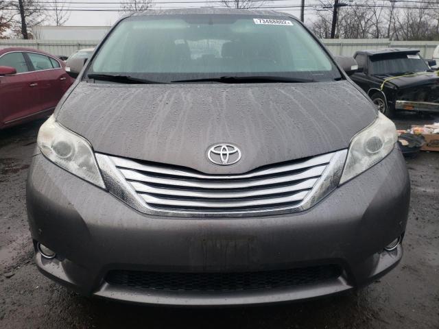 Photo 5 from auction – 2014 TOYOTA SIENNA XLE with VIN 5TDDK3DCXES080705