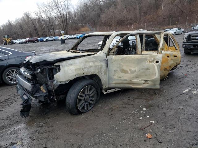 TOYOTA 4RUNNER SR 2016 with VIN JTEBU5JR1G5398674 - Photo from auction