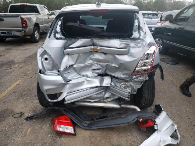 Photo 6 from auction – 2018 CHEVROLET TRAX LS with VIN 3GNCJKSB6JL365962
