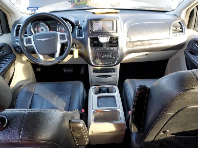 Photo 8 from auction – 2012 CHRYSLER TOWN & COU with VIN 2C4RC1CG7CR233140