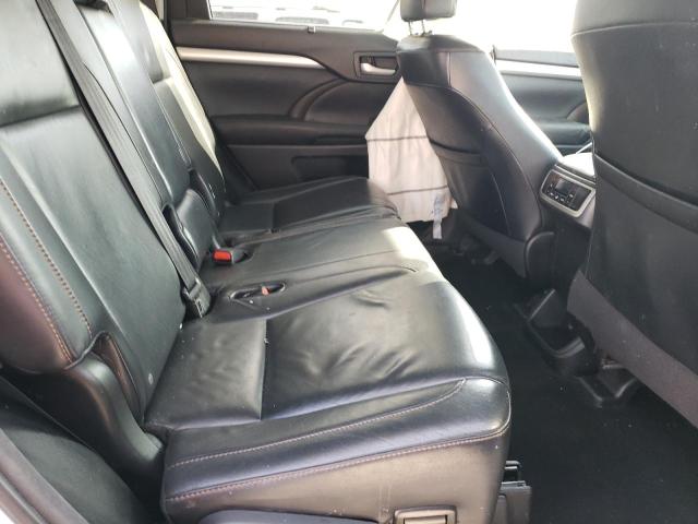 Photo 10 from auction – 2016 TOYOTA HIGHLANDER with VIN 5TDKKRFH6GS127864