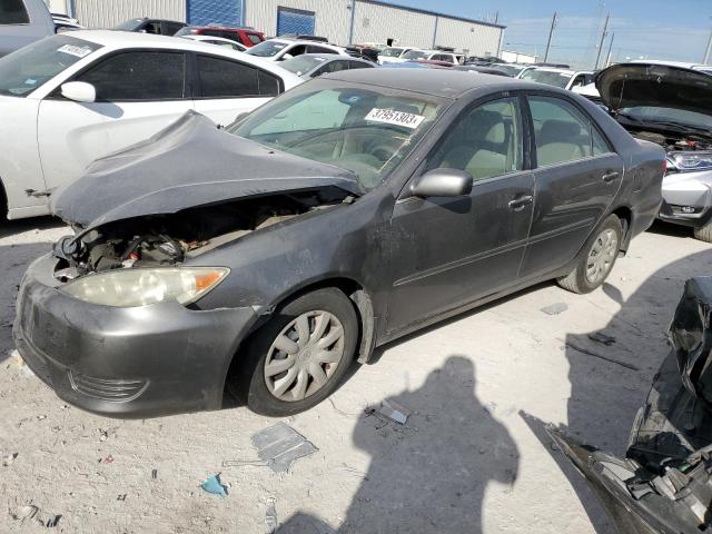 Photo 1 from auction – 2005 TOYOTA CAMRY with VIN 4T1BE32K55U607372