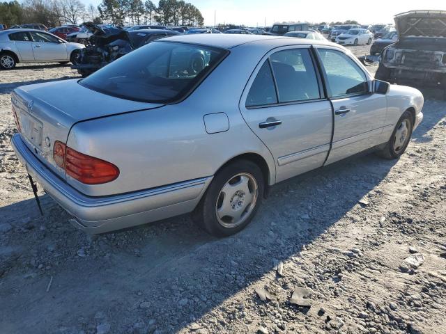 Photo 3 from auction – 1998 MERCEDES-BENZ E 430 with VIN WDBJF70F8WA691005