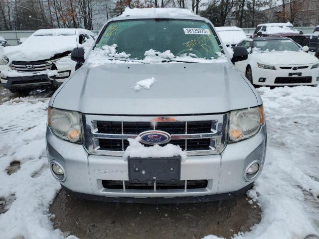 Photo 5 from auction – 2010 FORD ESCAPE XLT with VIN 1FMCU9D77AKD04490