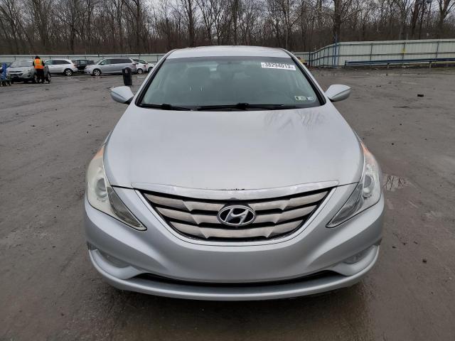 Photo 5 from auction – 2013 HYUNDAI SONATA SE with VIN 5NPEC4AC5DH742609