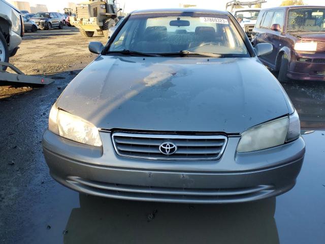 Photo 5 from auction – 2001 TOYOTA CAMRY LE with VIN 4T1BF22K21U117554