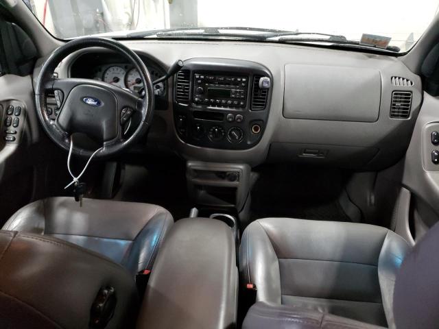 Photo 8 from auction – 2002 FORD ESCAPE XLT with VIN 1FMCU04142KC61963