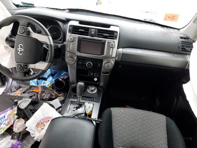Photo 8 from auction – 2018 TOYOTA 4RUNNER SR with VIN JTEBU5JR0J5488714