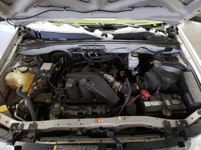 Photo 12 from auction – 2008 FORD ESCAPE XLT with VIN 1FMCU93148KD33159