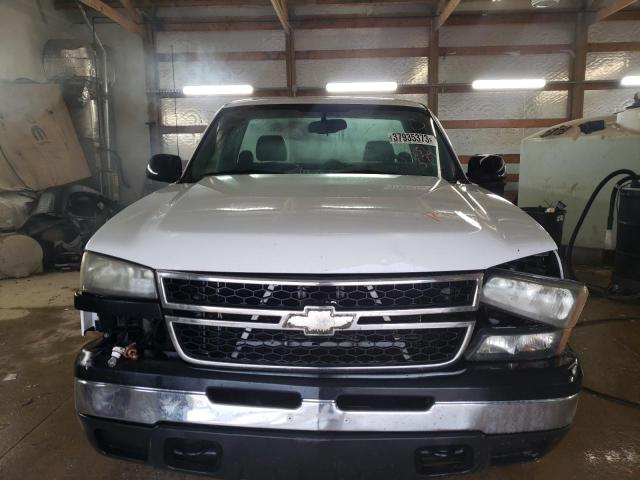 Photo 5 from auction – 2006 CHEVROLET SILVERADO with VIN 1GCEC14V66Z239579